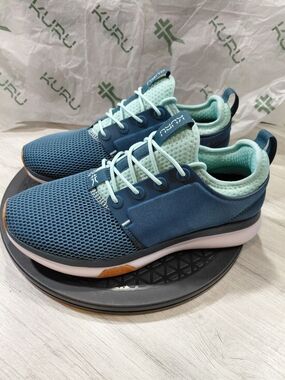 NEW KURU Womens Atom Tidal Wave Blue & Green Athletic Sneakers SIZE 8 WIDE FIT